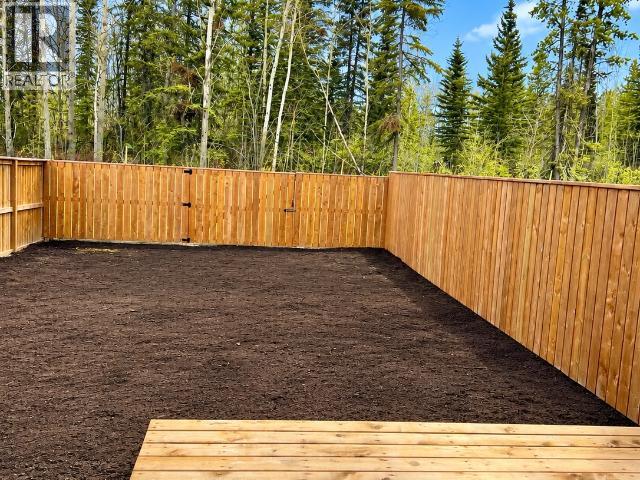 2-10 Flora Avenue, Whitehorse, Yukon Y1A 0T9 - Photo 20 - 17443