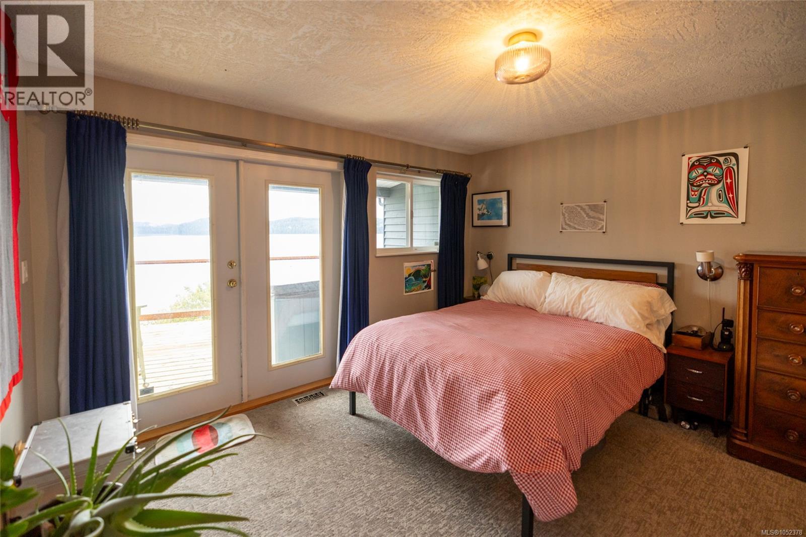 247 Harbour Rd