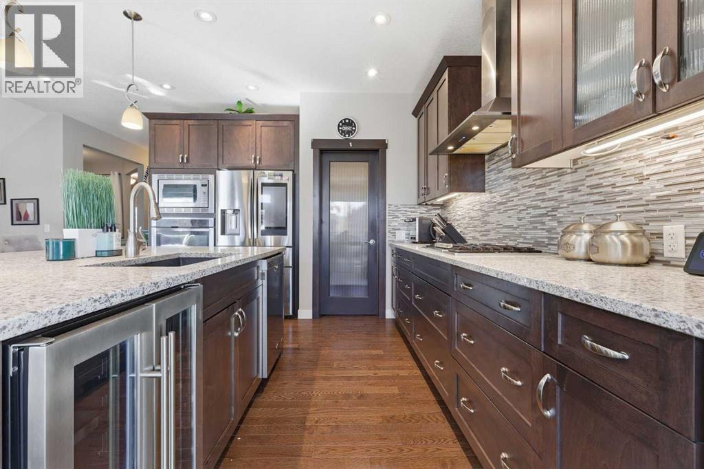 19 Mount Rae Heights