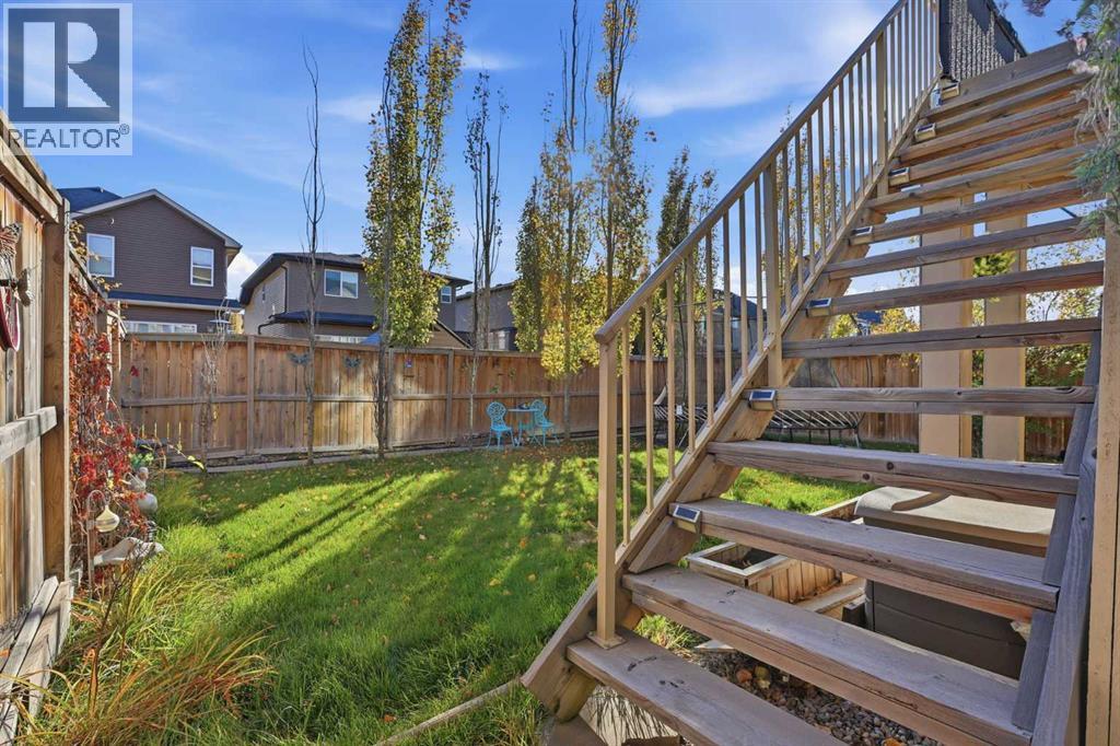 19 Mount Rae Heights