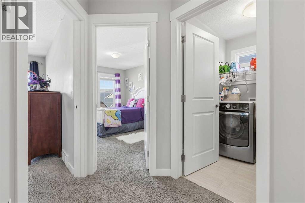 19 Mount Rae Heights