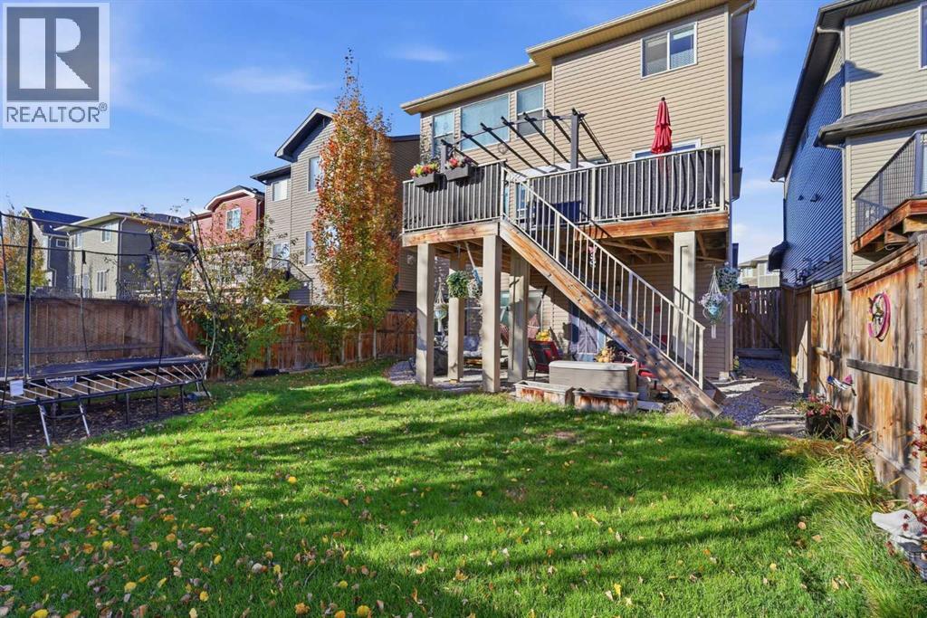 19 Mount Rae Heights