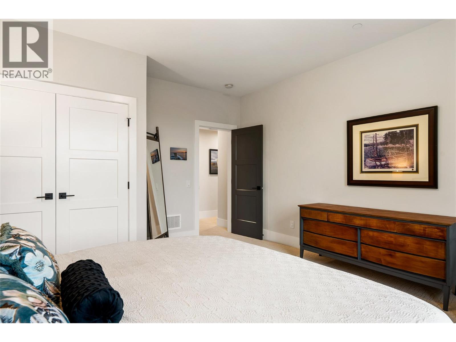 125 Diamond Way, Vernon, British Columbia  V1H 0A2 - Photo 44 - 10403254