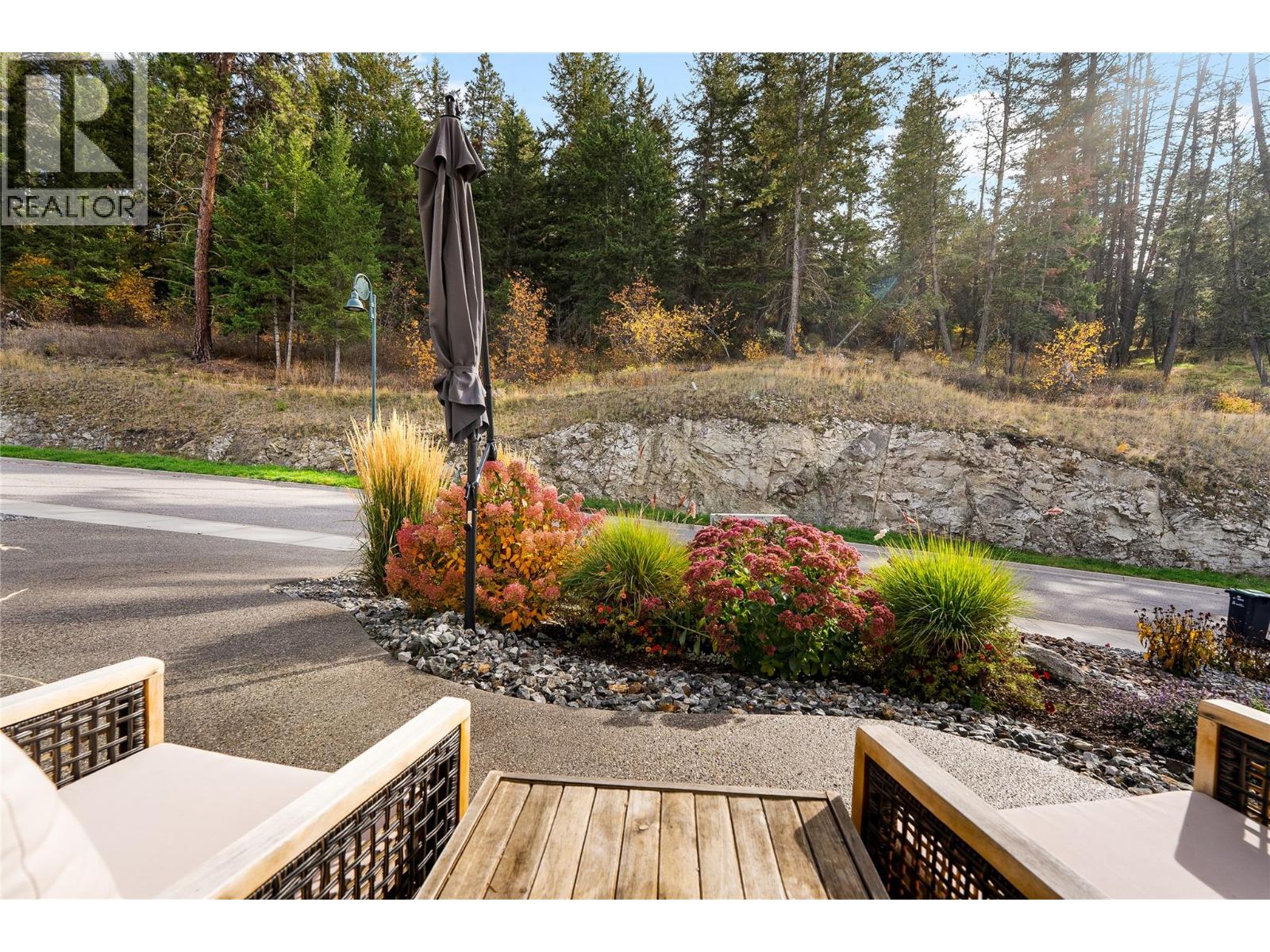 125 Diamond Way, Vernon, British Columbia  V1H 0A2 - Photo 6 - 10403254