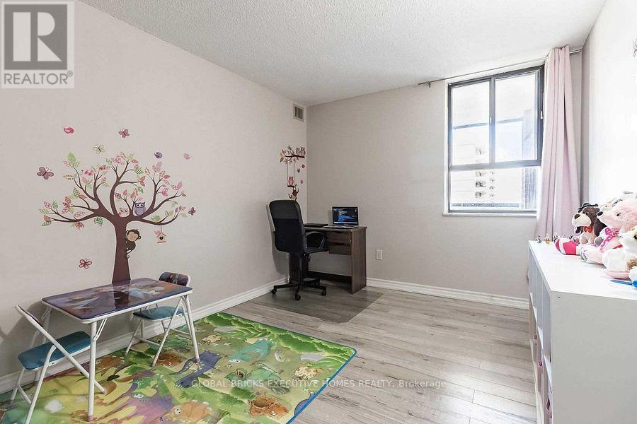 1101 - 4 Lisa Street, Brampton (Queen Street Corridor), Ontario  L6T 4B6 - Photo 22 - W14089502