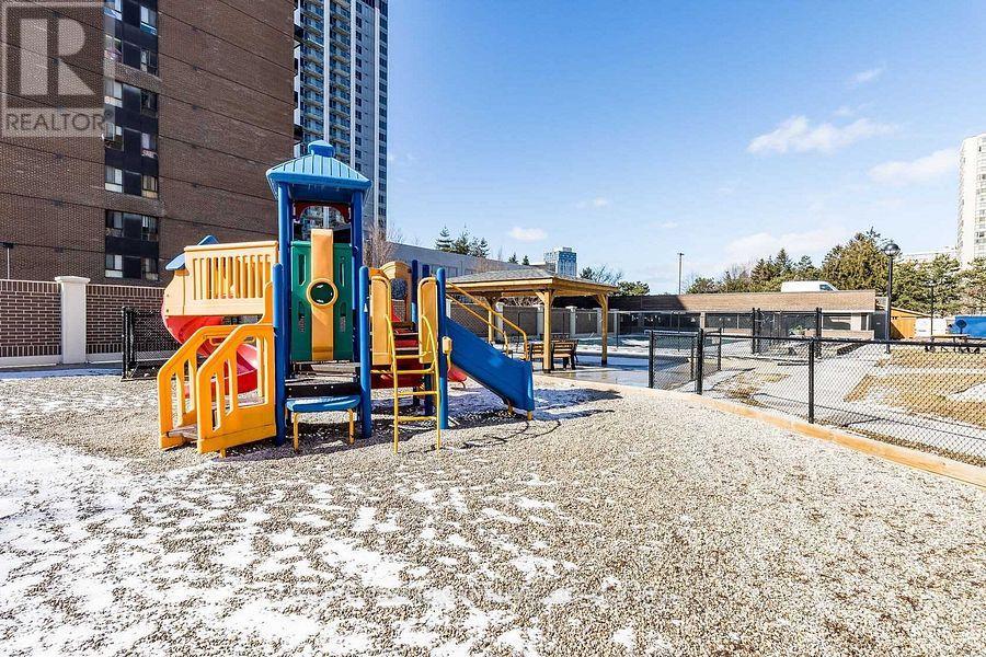 1101 - 4 Lisa Street, Brampton (Queen Street Corridor), Ontario  L6T 4B6 - Photo 33 - W14089502