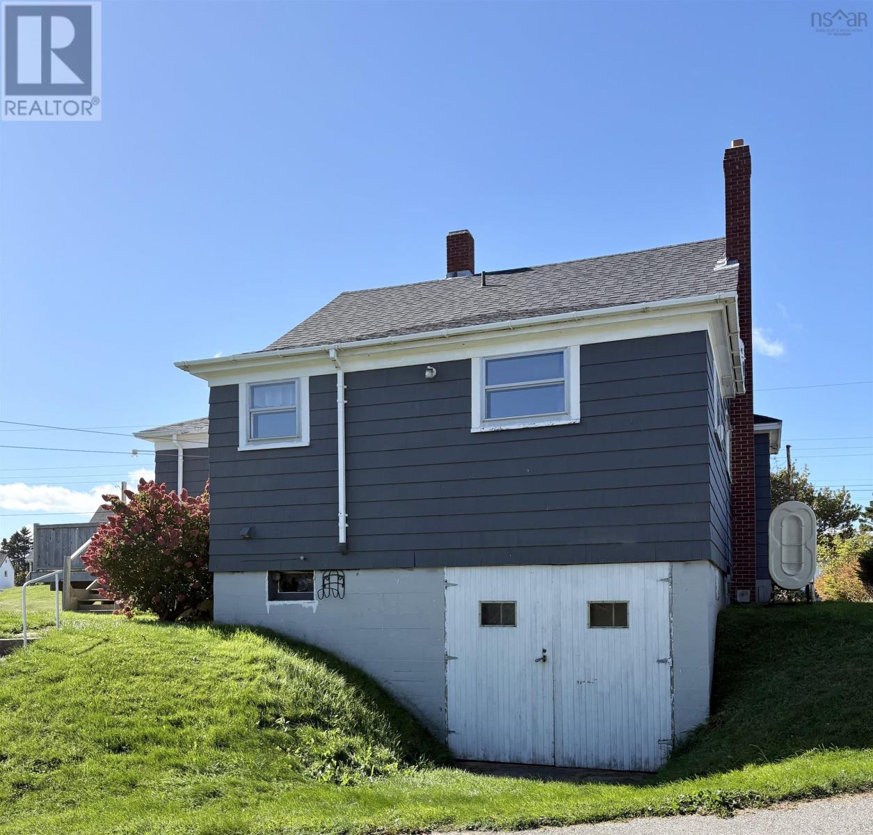 41 School Street, Lower West Pubnico, Nova Scotia  B0W 2C0 - Photo 23 - 202525668