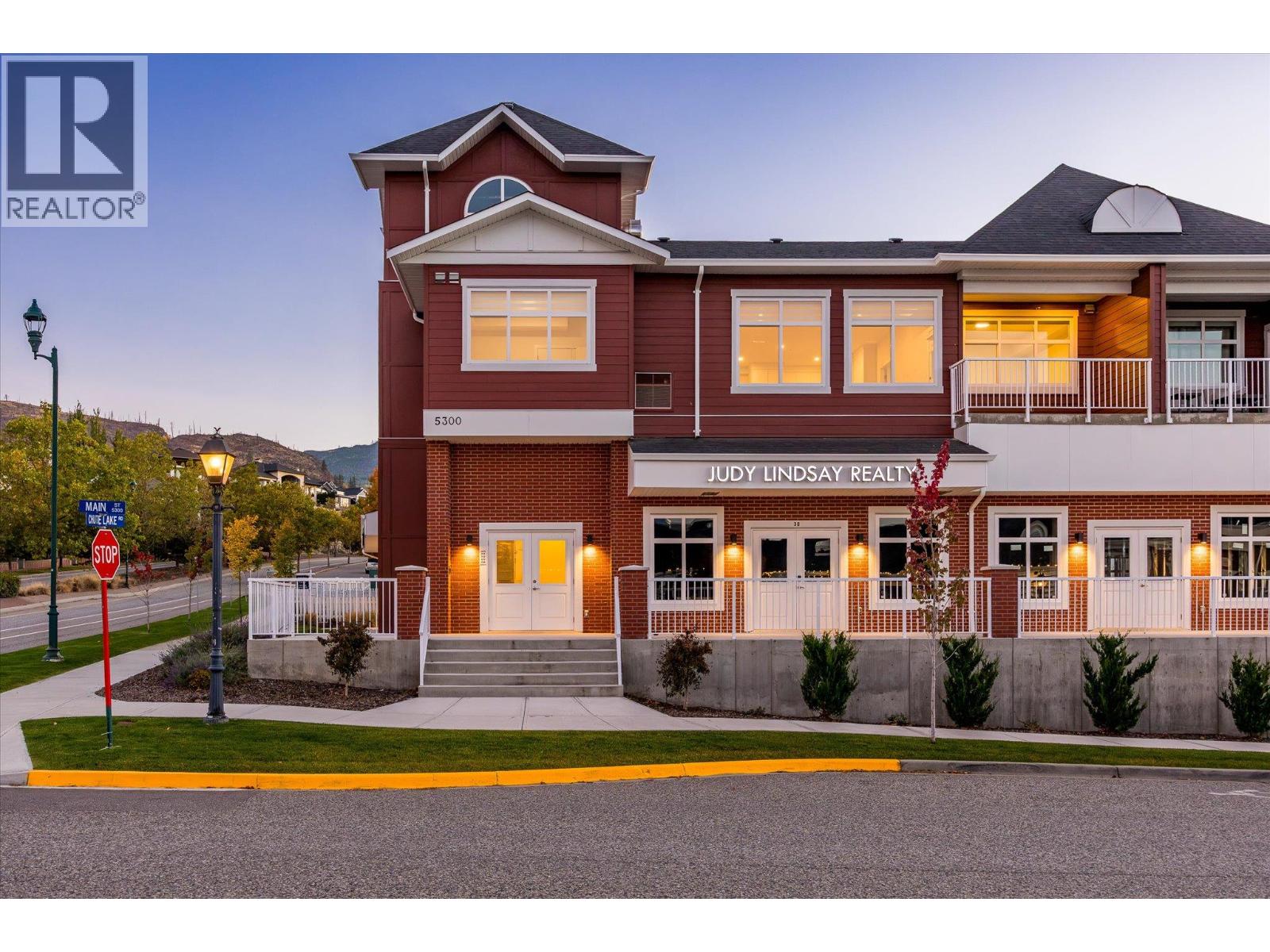 5300 Main Street Unit# 202, Kelowna, British Columbia
