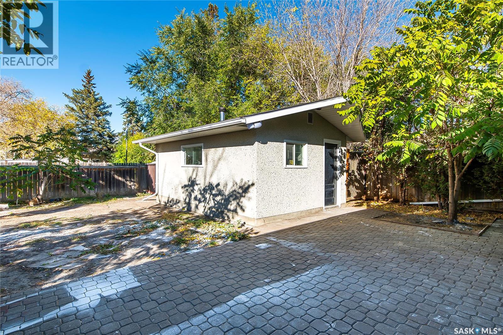 330 Acadia Drive, Saskatoon, Saskatchewan  S7H 3V6 - Photo 43 - SK051099