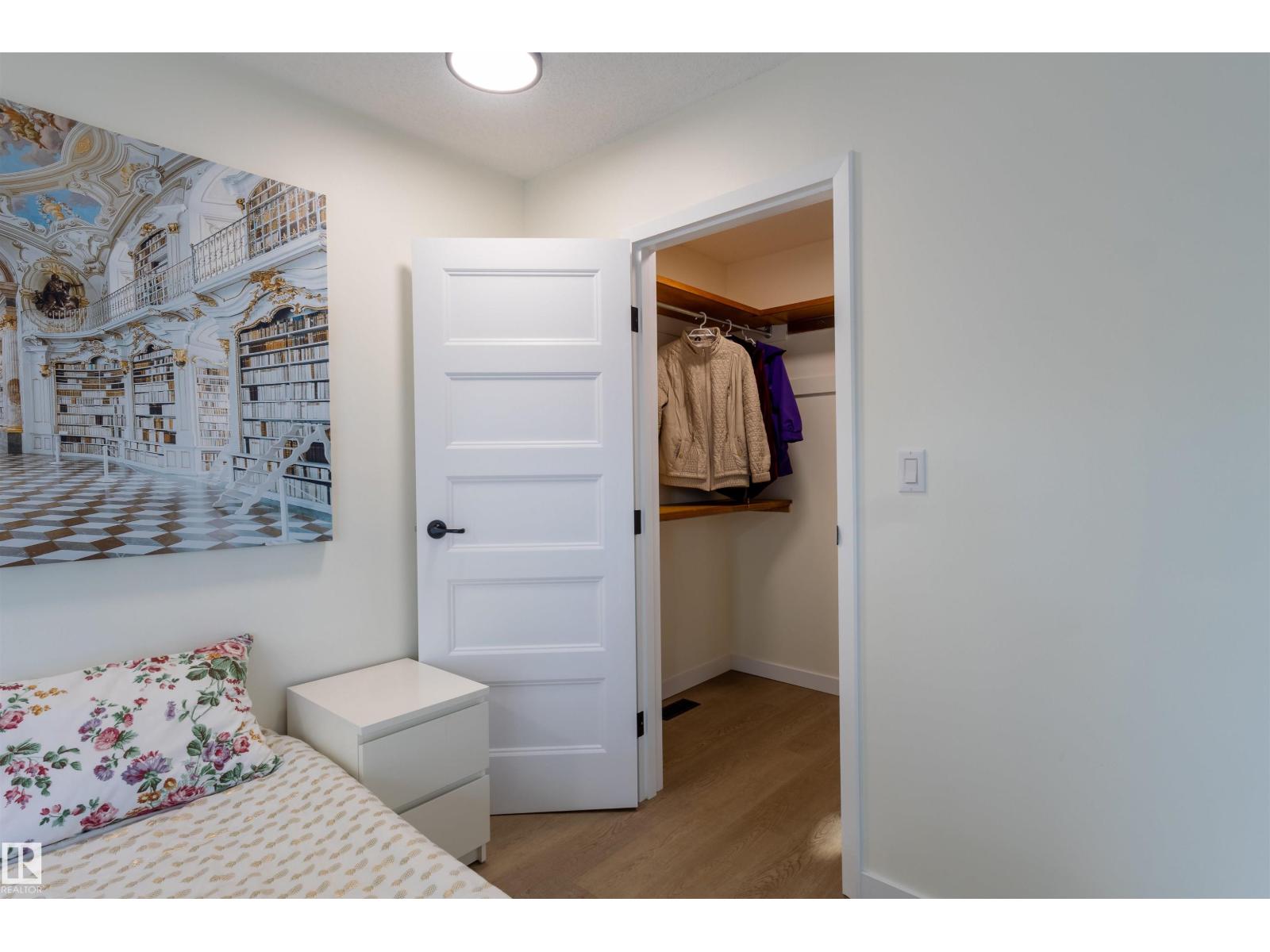 10619 35 AV NW