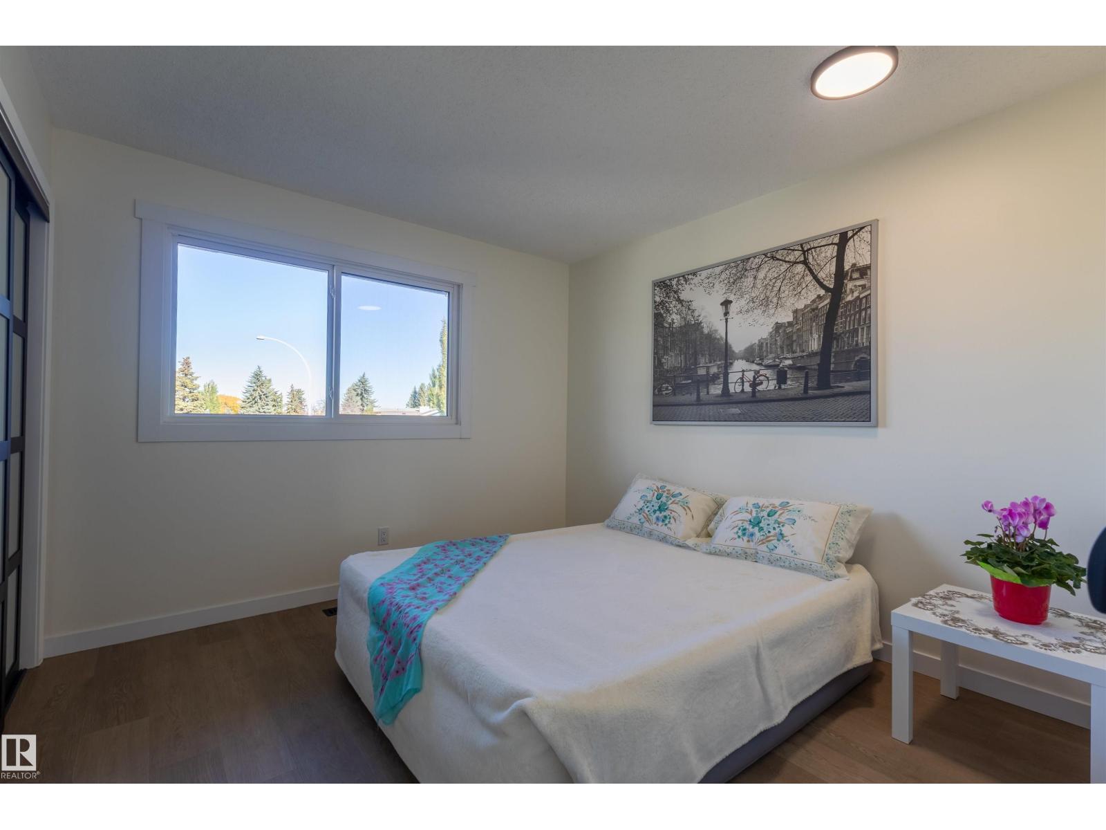 10619 35 AV NW