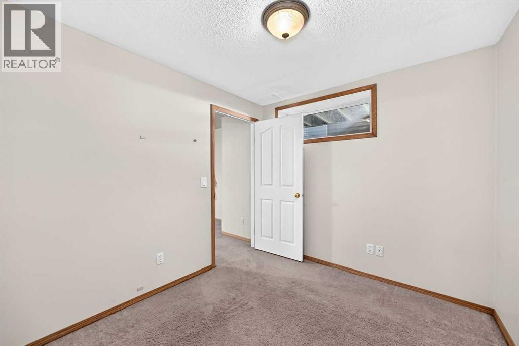 244 Los Alamos Place NE, Calgary, Alberta  T1Y 7G7 - Photo 31 - A2346800