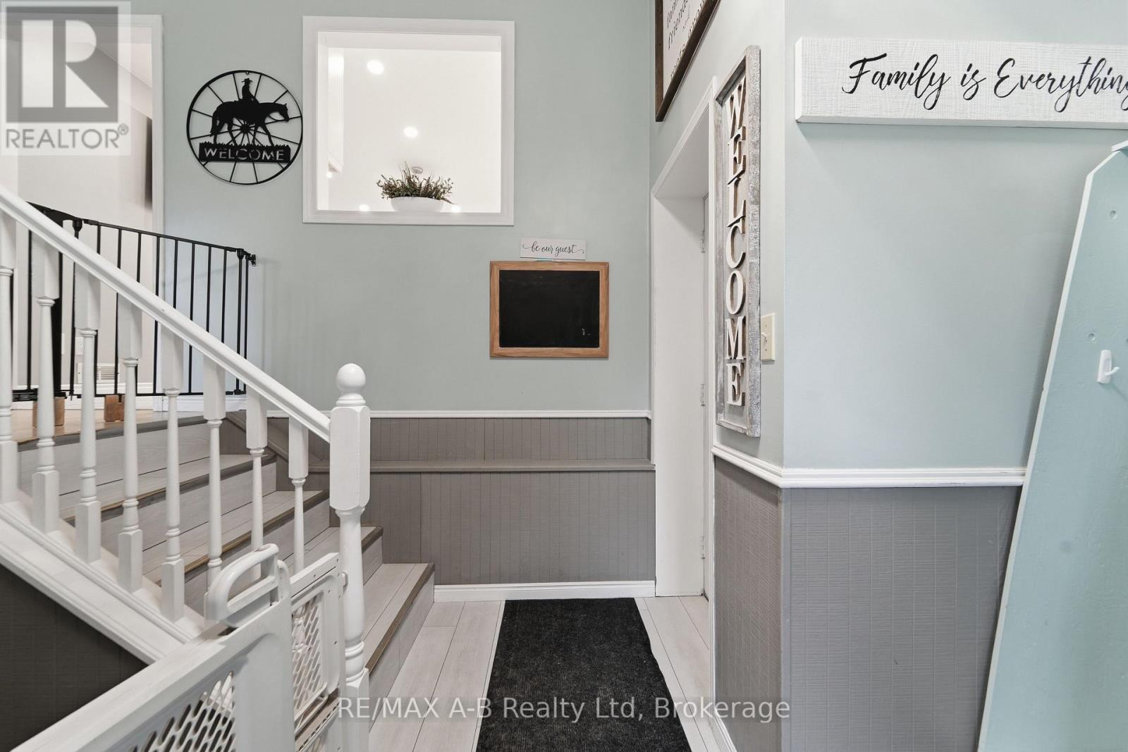 77 Gidley Street E, South Huron, Ontario  N0M 1S6 - Photo 32 - X14089568