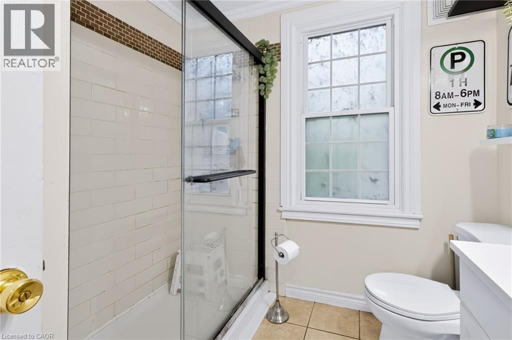 23 Forsyth Avenue S, Hamilton, Ontario  L8S 2A4 - Photo 14 - 40872037
