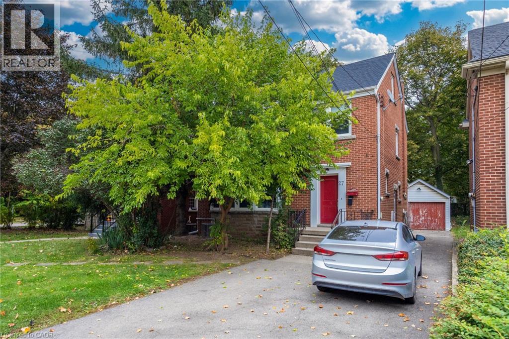 27 FORSYTH Avenue S, Hamilton, Ontario