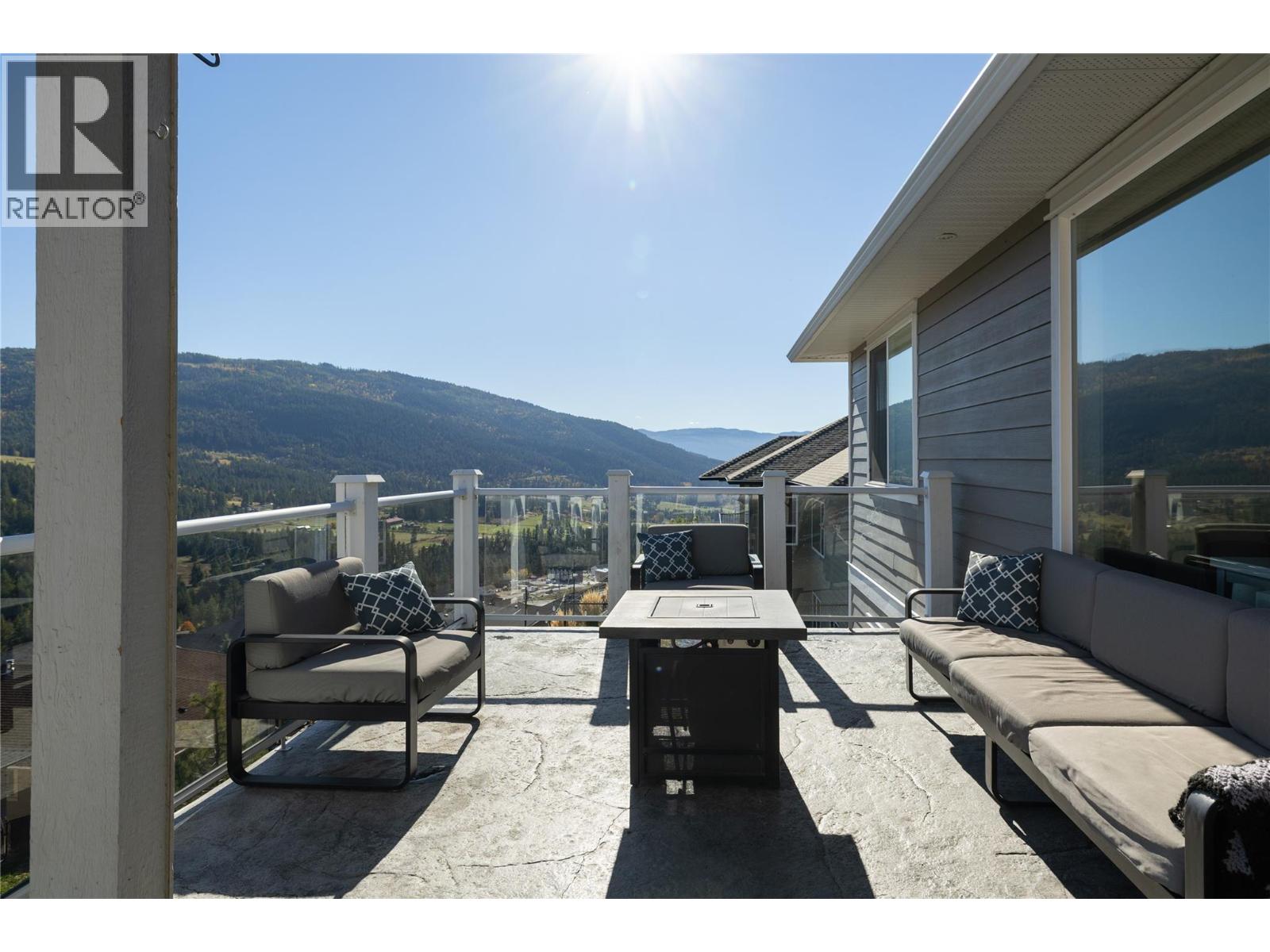 7261 Silver Ridge Drive, Vernon, British Columbia  V1B 4C6 - Photo 11 - 10397148