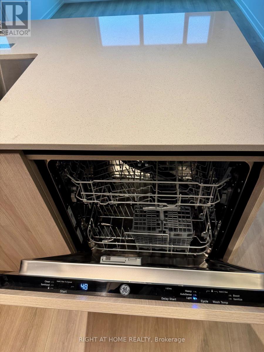 1501 - 2485 Eglinton Avenue W Avenue, Mississauga (Central Erin Mills), Ontario  L5M 2T1 - Photo 16 - W14089532