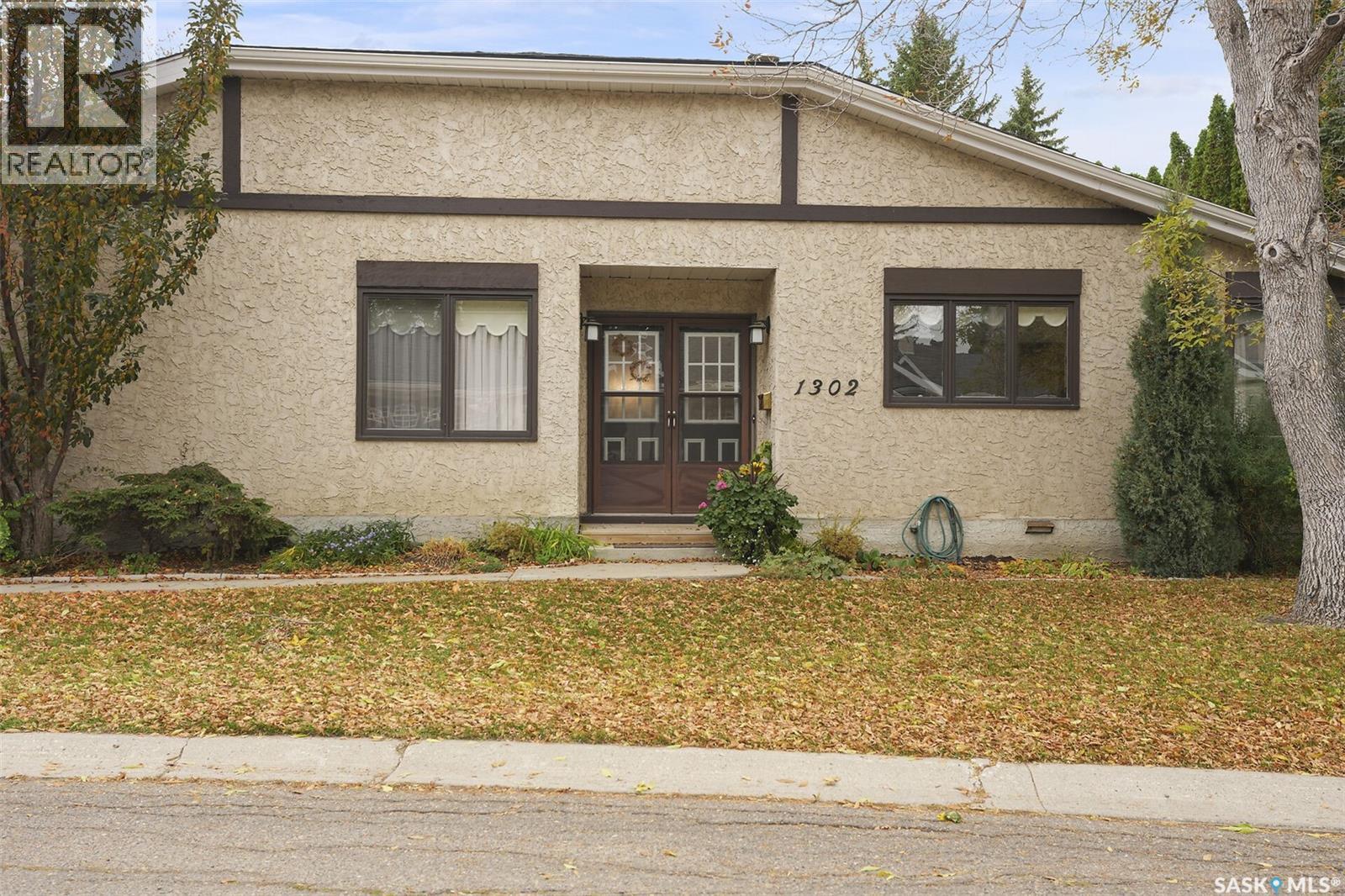 1302 Gryphons Walk, Regina, Saskatchewan  S4S 6X1 - Photo 3 - SK051232