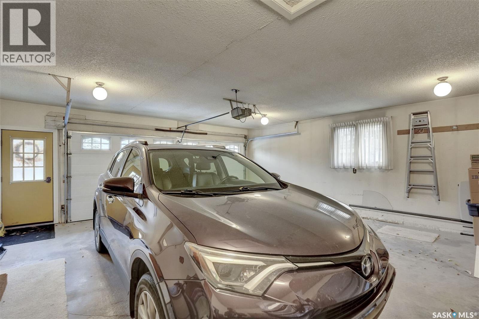 1302 Gryphons Walk, Regina, Saskatchewan  S4S 6X1 - Photo 52 - SK051232