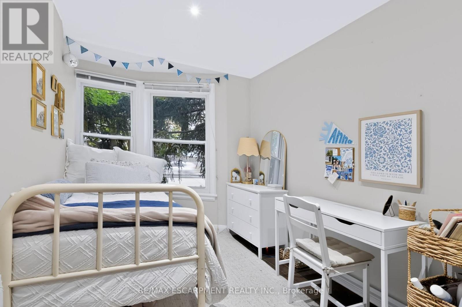 27 Forsyth Avenue S, Hamilton, Ontario  L8S 2A4 - Photo 12 - X14089554