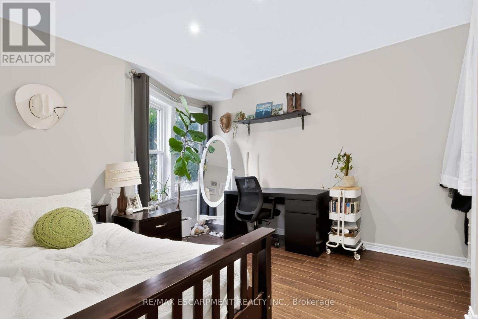 27 Forsyth Avenue S, Hamilton, Ontario  L8S 2A4 - Photo 13 - X14089554
