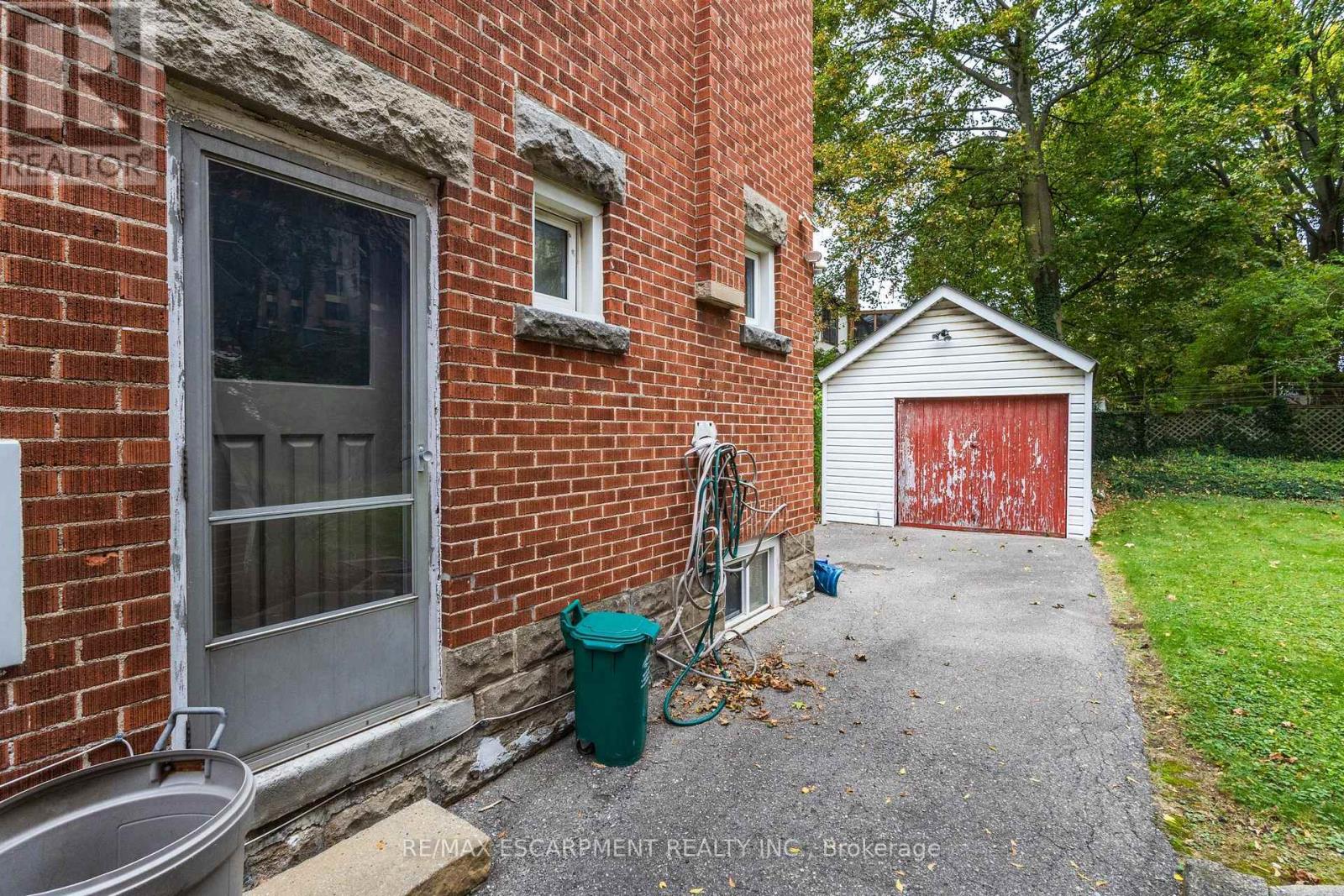 27 Forsyth Avenue S, Hamilton, Ontario  L8S 2A4 - Photo 34 - X14089554