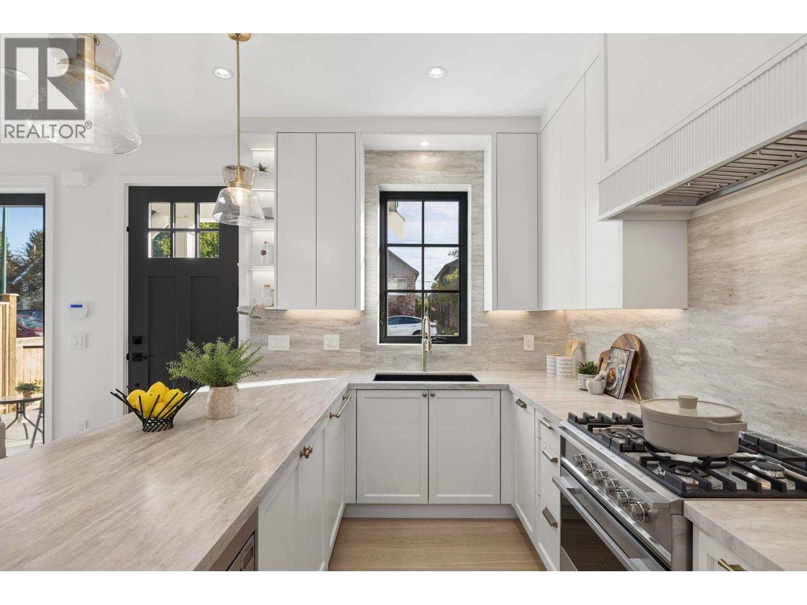 1 2733 William Street, Vancouver, British Columbia  V5K 2Y7 - Photo 23 - R3176296