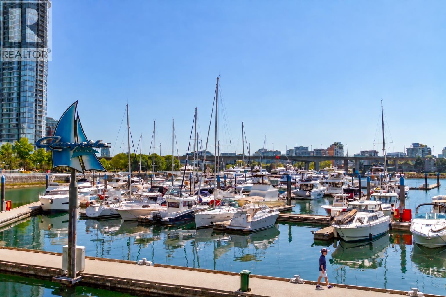 302 1228 MARINASIDE CRESCENT, vancouver, British Columbia