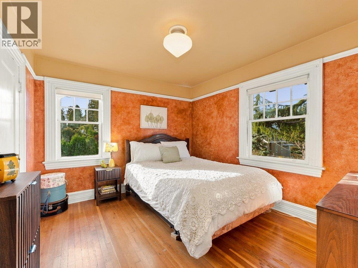 5558 Laurel Street, Burnaby, British Columbia  V5G 1N2 - Photo 23 - R3176299