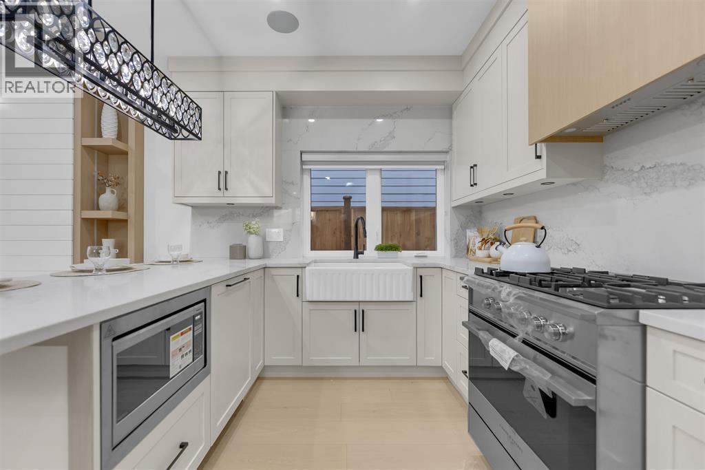 2 2888 E 6th Avenue, Vancouver, British Columbia  V5M 1R8 - Photo 4 - R3175869