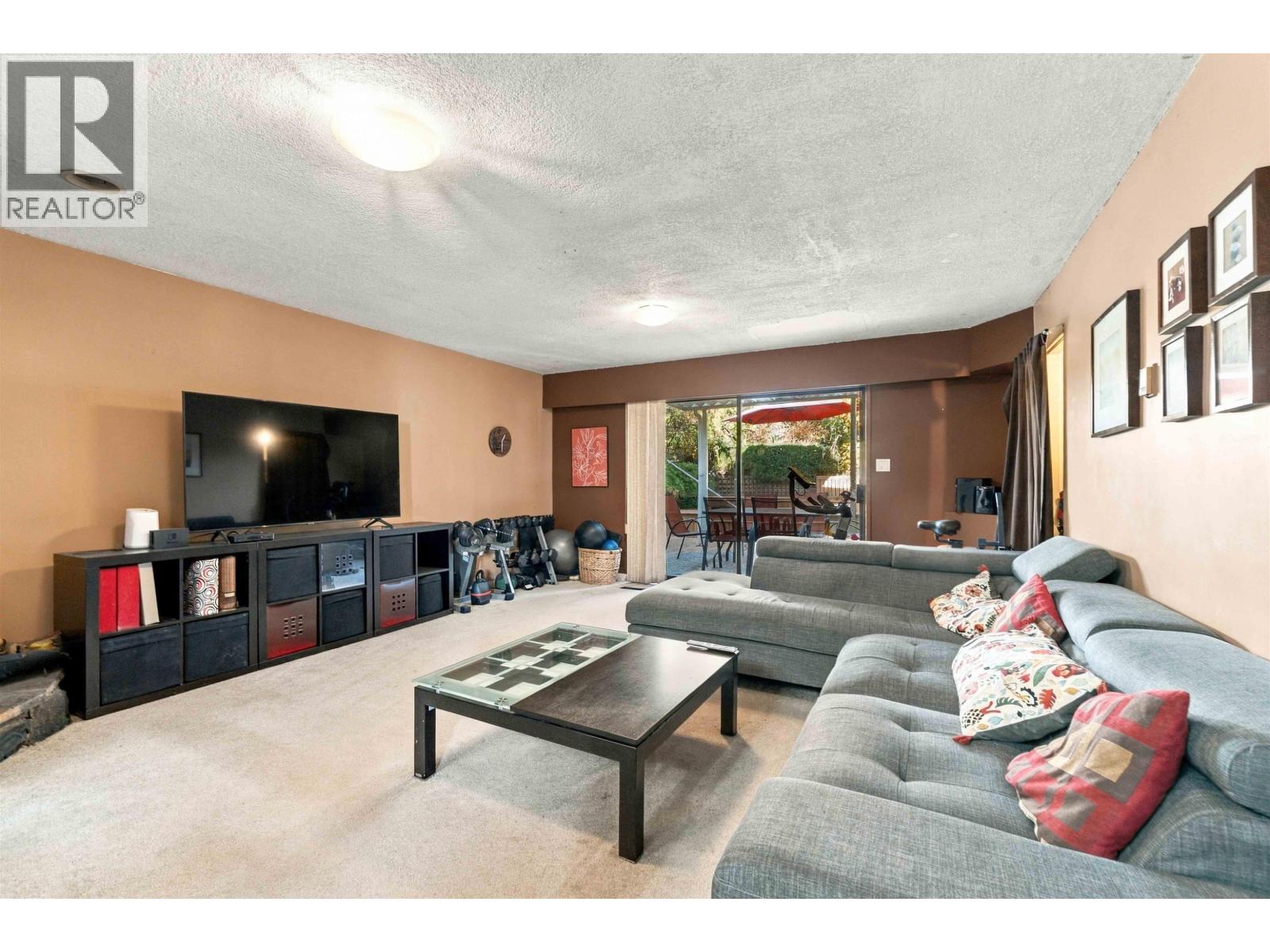 318 Mariner Way, Coquitlam, British Columbia  V3K 1N6 - Photo 10 - R3176214