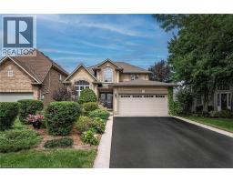 90 SURREY Drive, Ancaster, Ontario