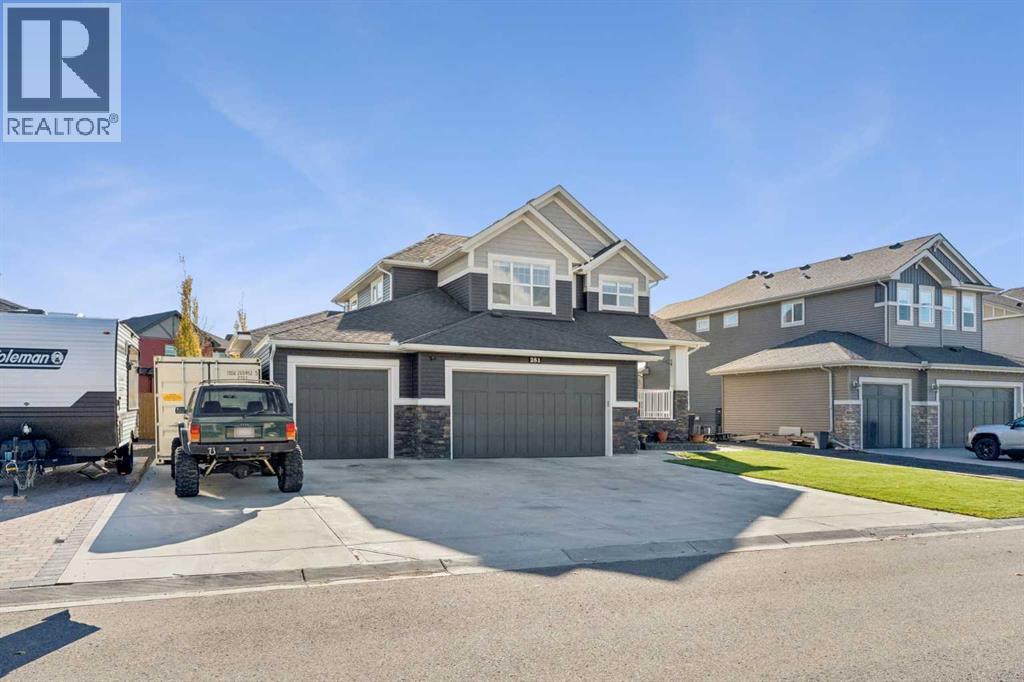 281 Boulder Creek Crescent SE