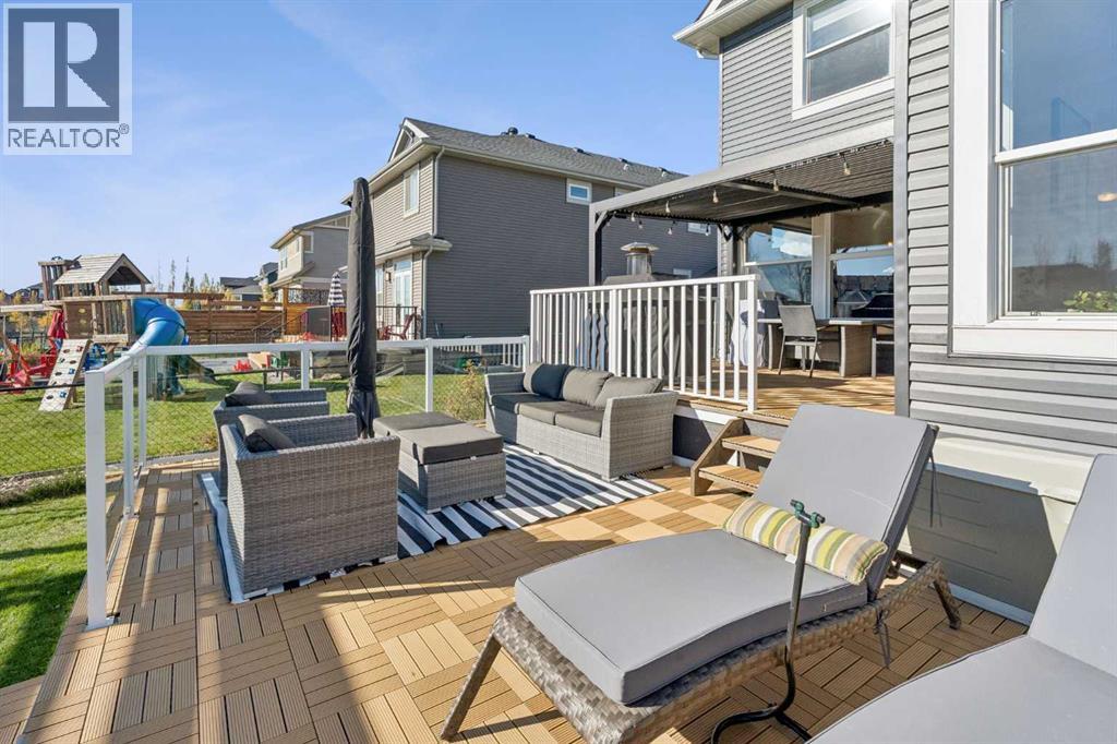 281 Boulder Creek Crescent SE