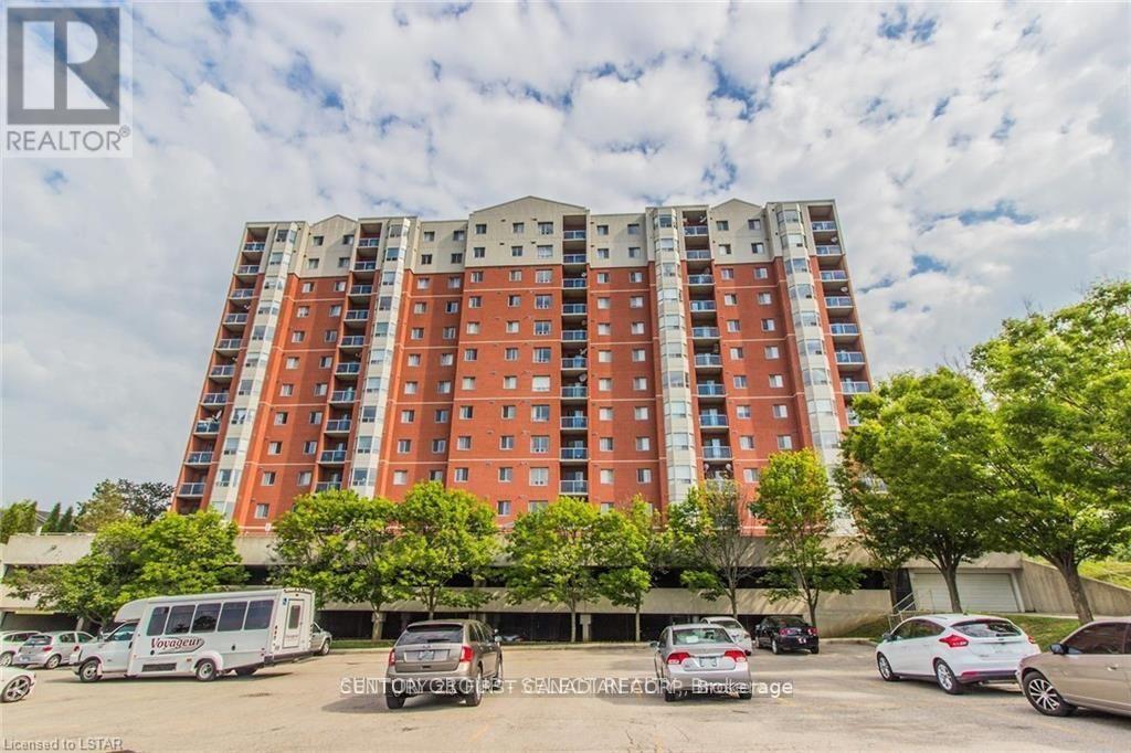 1007 - 30 CHAPMAN COURT, london north (north i), Ontario