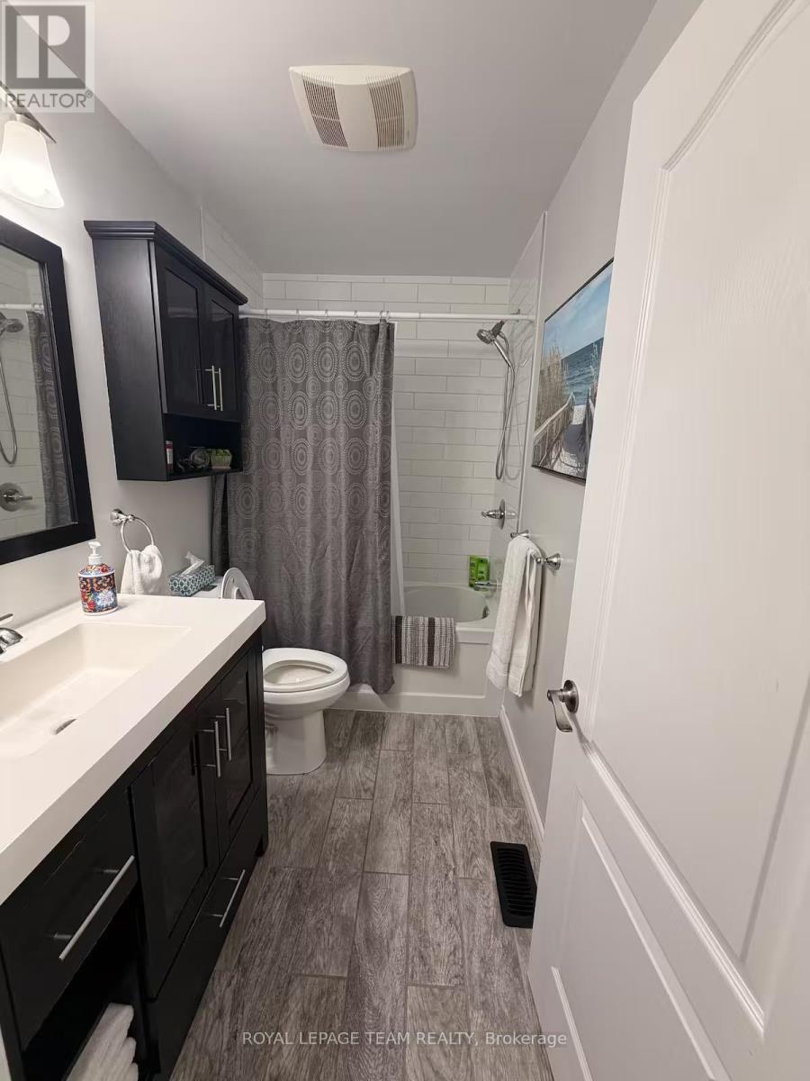 1 - 1492 Northdale Street, Ottawa, Ontario  K1B 4G6 - Photo 14 - X14089634