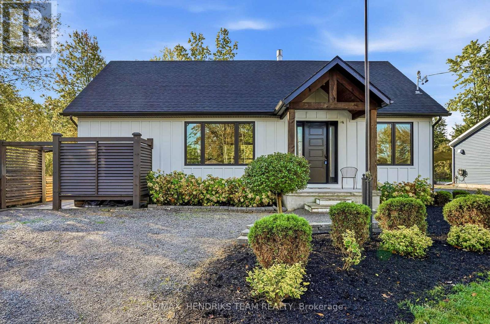 3555 Firelane 7 Road, Port Colborne (Sherkston), Ontario  L3K 5V3 - Photo 2 - X14089636