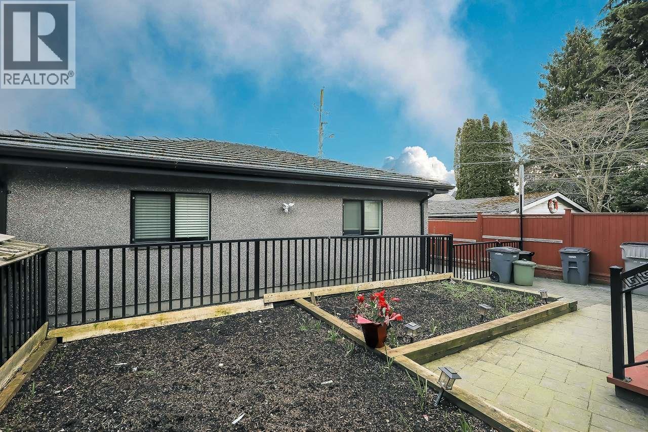 66 W 44th Avenue, Vancouver, British Columbia  V5Y 2V1 - Photo 4 - R3175866