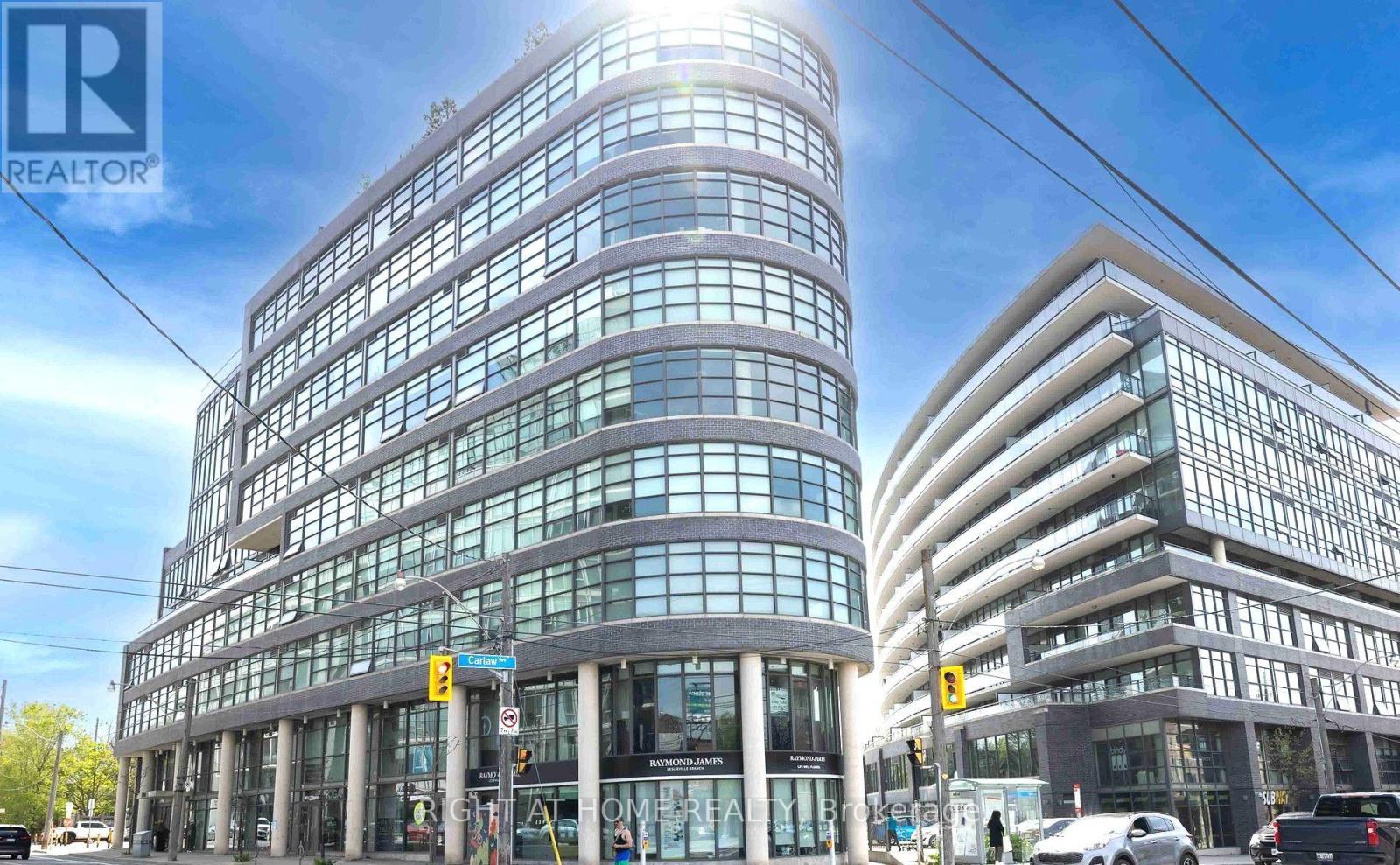 702 - 1201 DUNDAS STREET E, toronto (south riverdale), Ontario