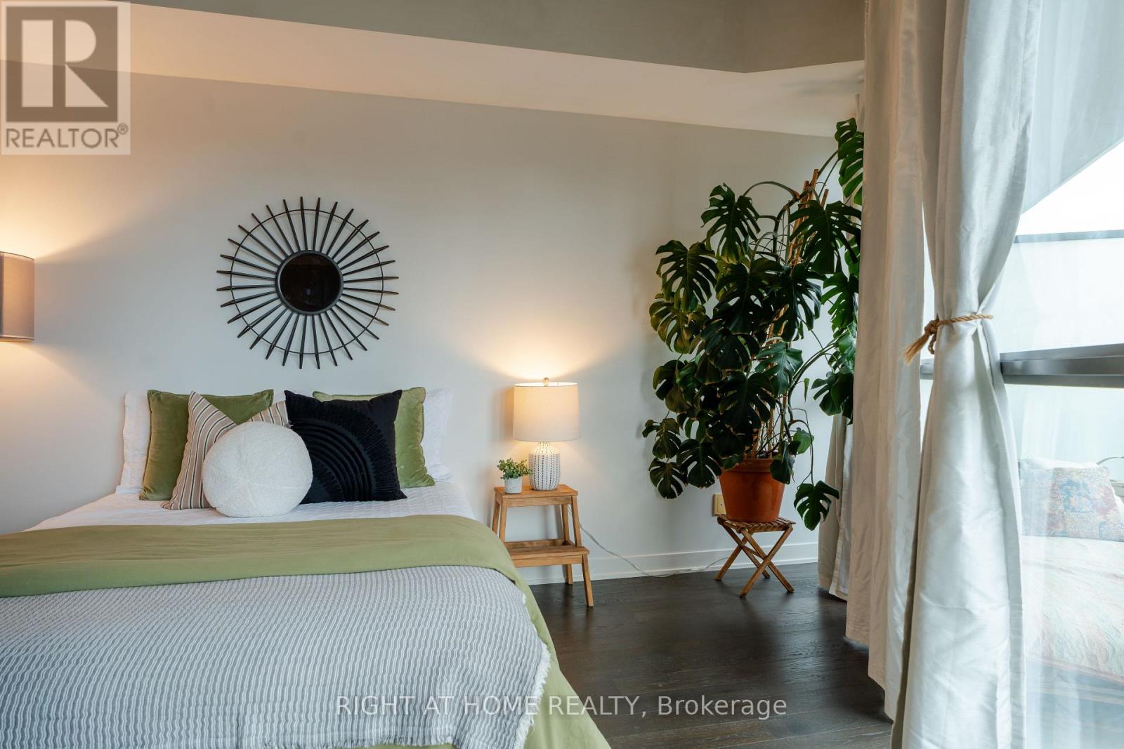 702 - 1201 Dundas Street E, Toronto (South Riverdale), Ontario  M4M 1S2 - Photo 14 - E14089650