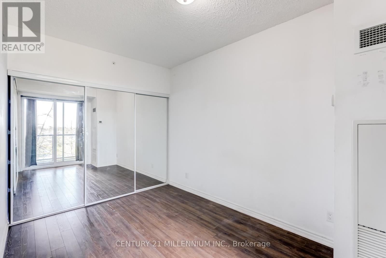 821 - 15 James Finlay Way, Toronto, Ontario  M3M 0B3 - Photo 13 - W14089652