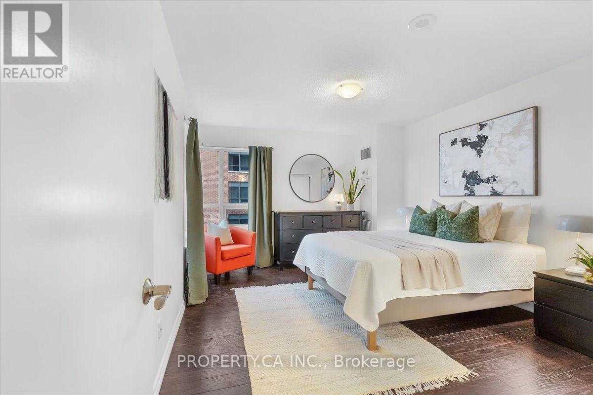 822 - 61 Heintzman Street, Toronto, Ontario  M6P 5A2 - Photo 12 - W14089682