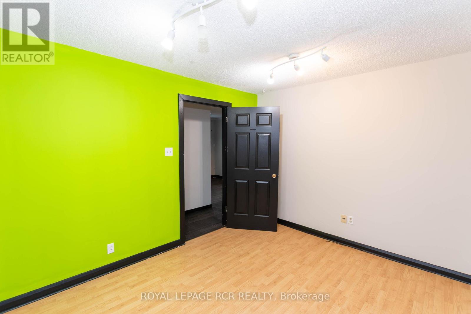 4 Clara Street, Orangeville, Ontario  L9W 2H6 - Photo 32 - W13679074
