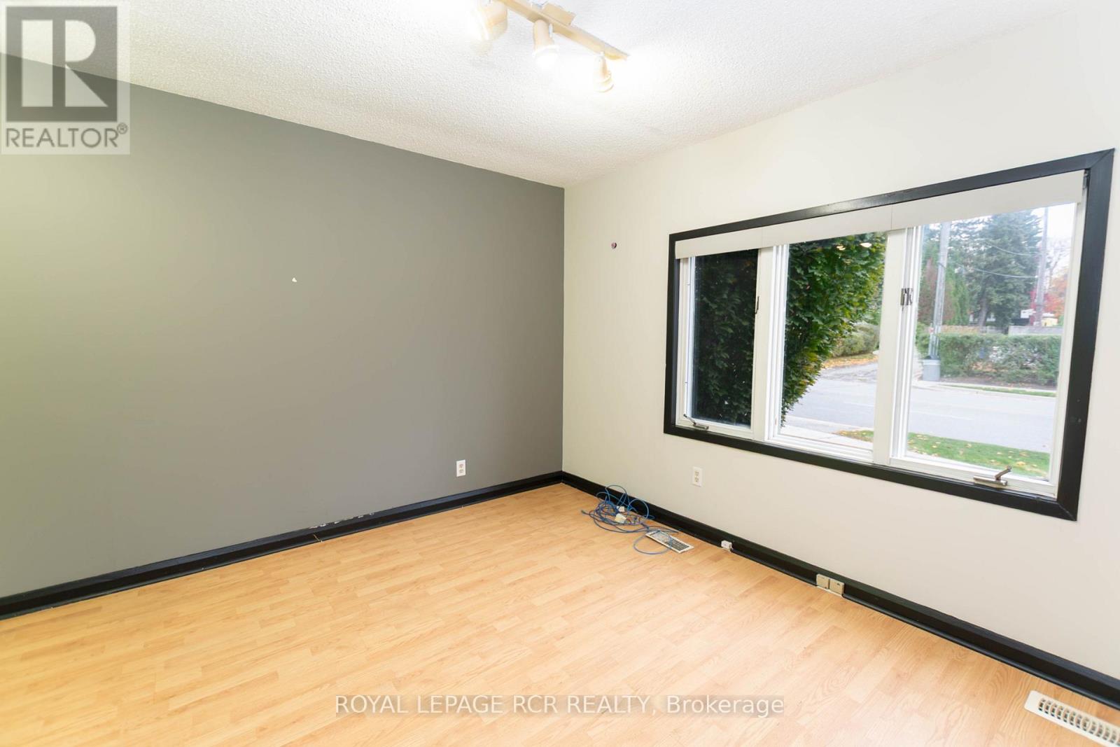 4 Clara Street, Orangeville, Ontario  L9W 2H6 - Photo 37 - W13679074