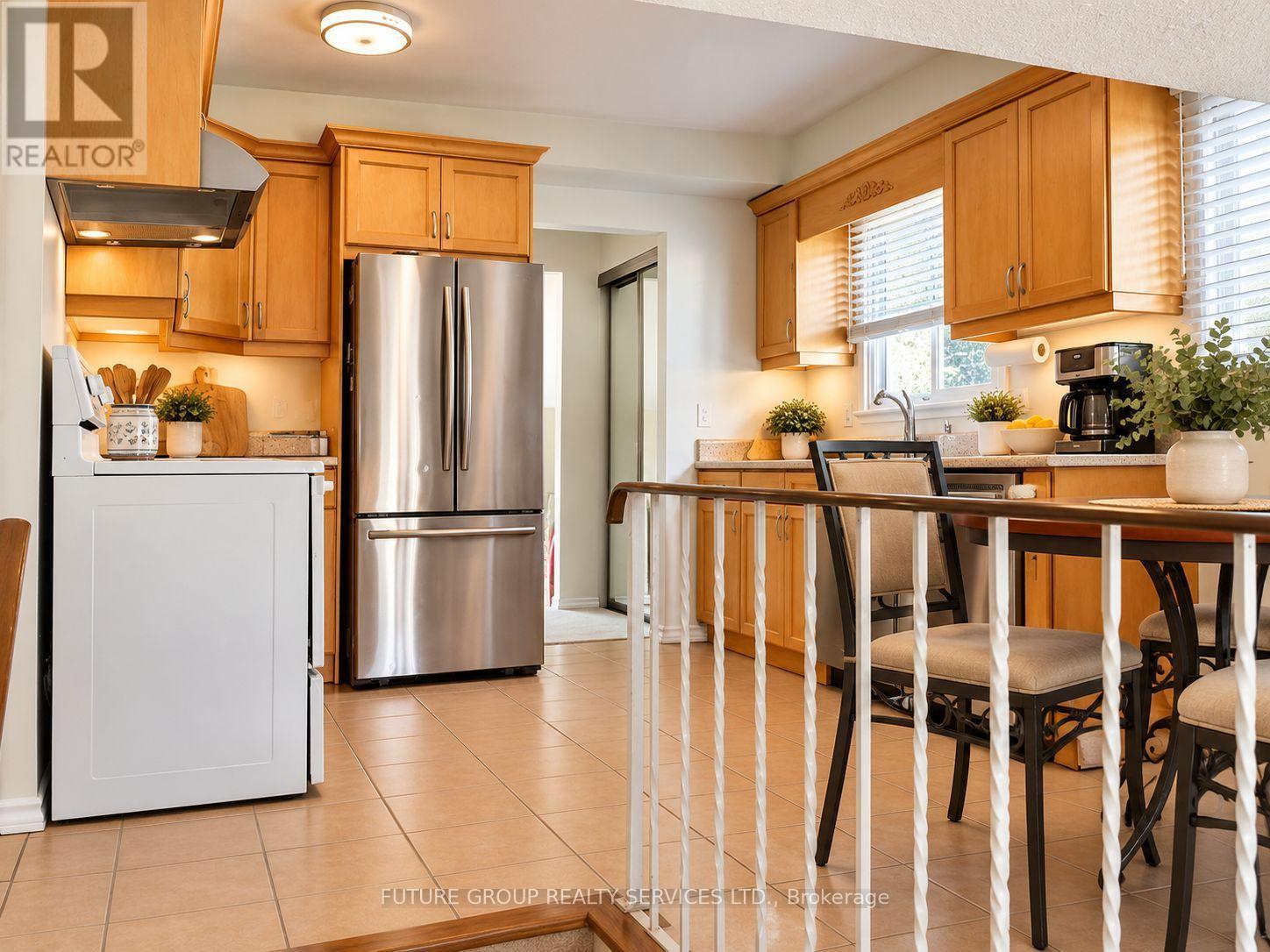 2774 Bucklepost Crescent, Mississauga, Ontario  L5N 1X5 - Photo 5 - W13785666