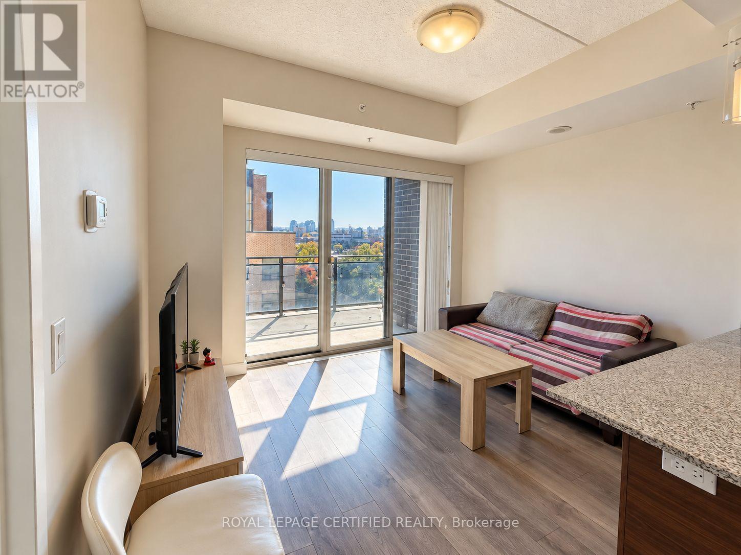 1001 - 318 Spruce Street S, Waterloo, Ontario  N2L 3M7 - Photo 5 - X14089658