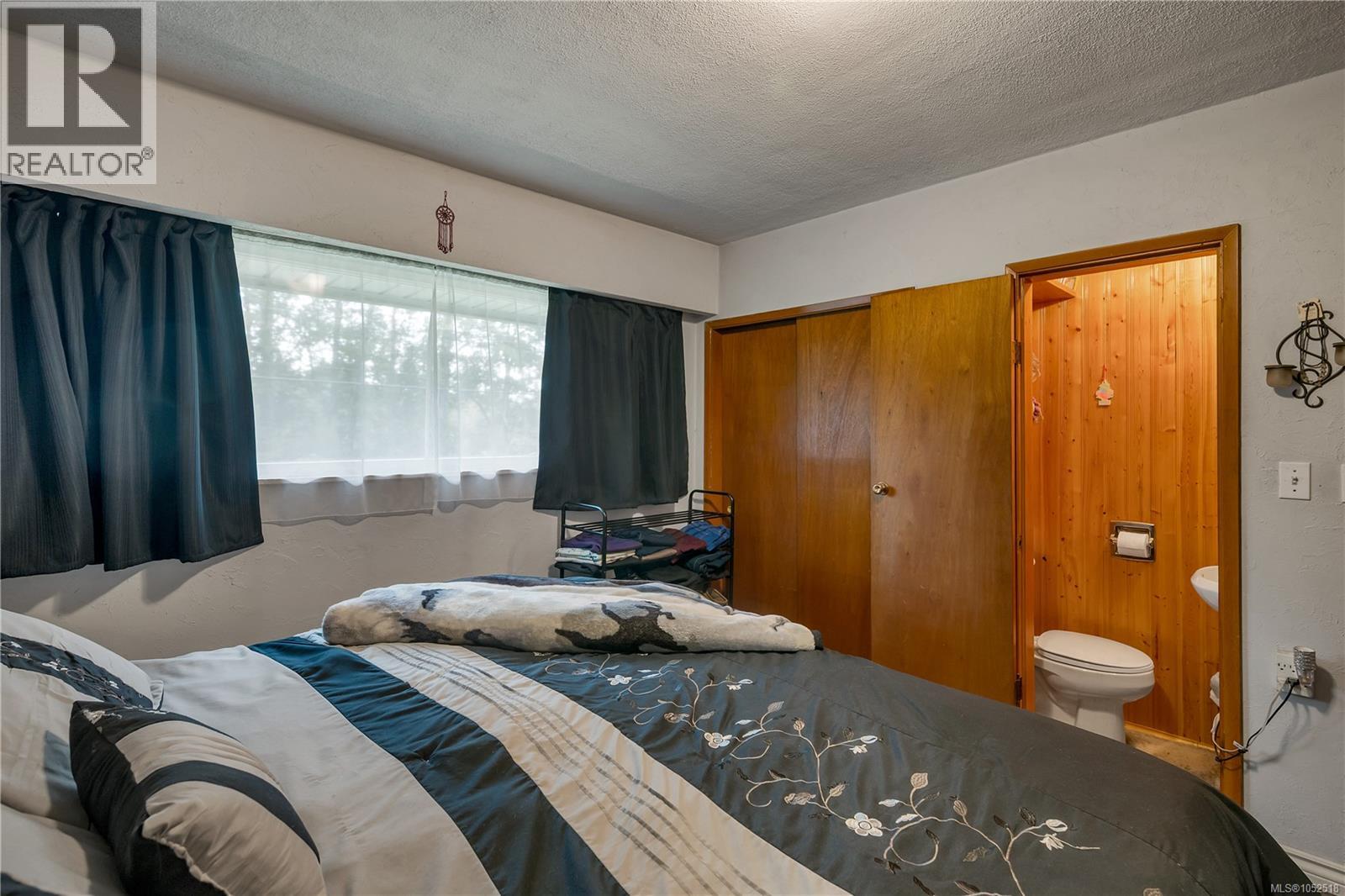 157 Seabreeze Dr