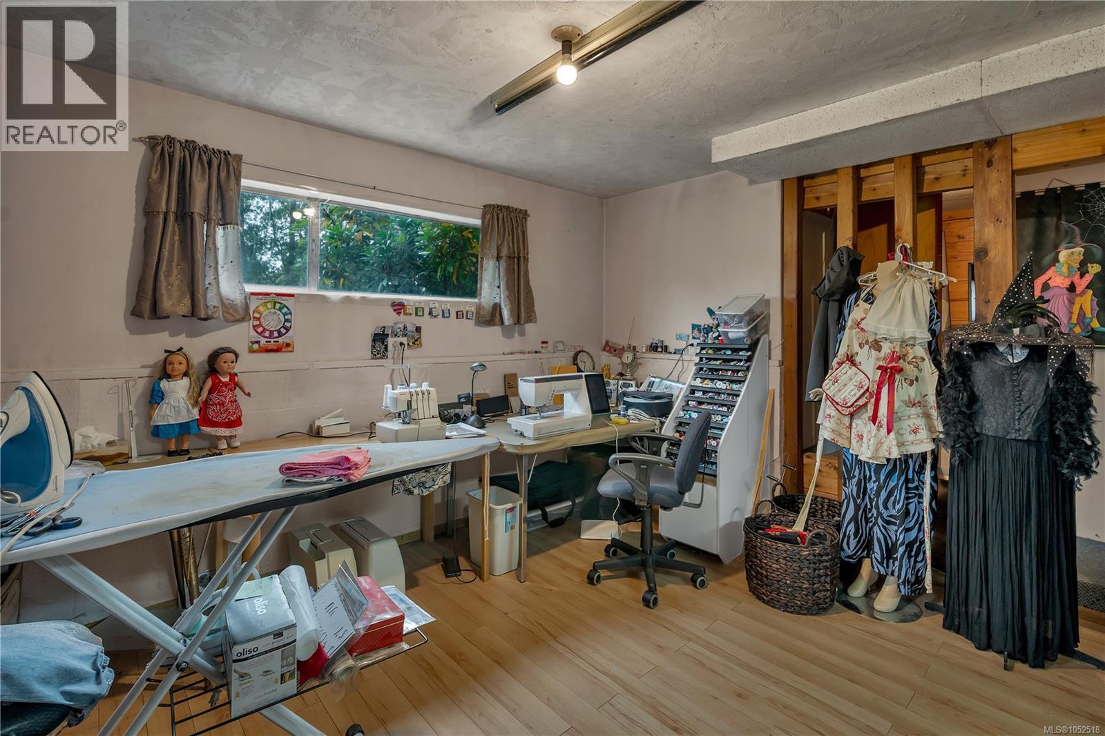 157 Seabreeze Dr