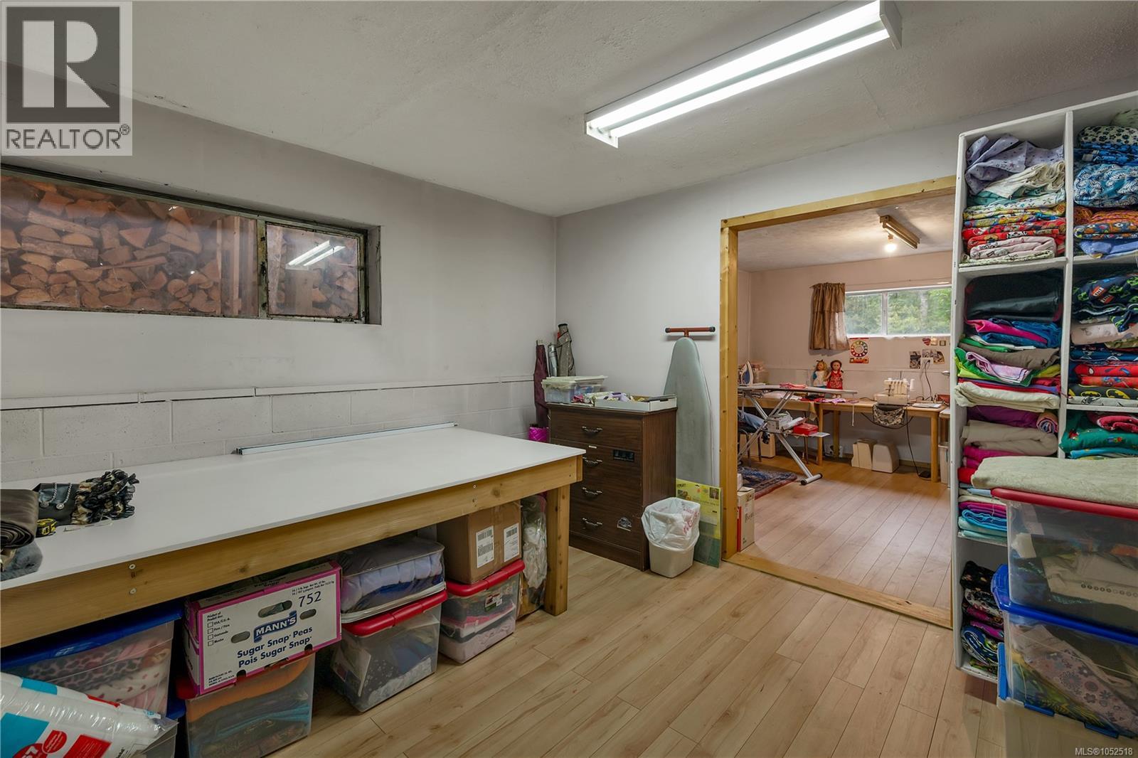 157 Seabreeze Dr