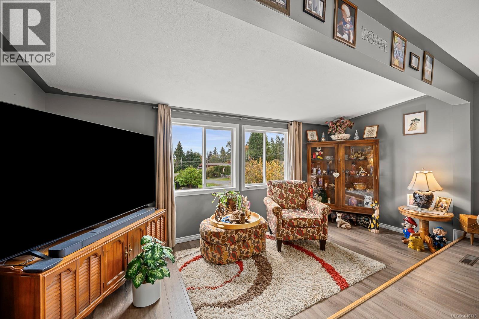 134 Surfside Dr